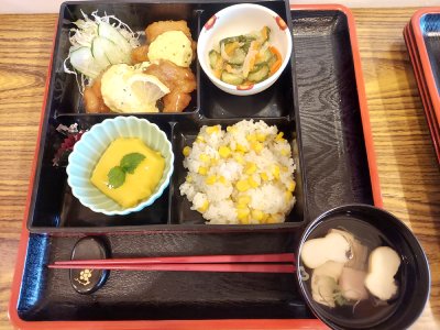 宮崎の思い出がよみがえる食卓