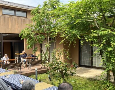 日が照ると少し暑いけど、風があって気持ちの良いお天気でした