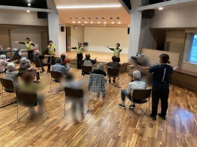 会場は温かい拍手に包まれました(^^)/