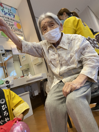 皆さん必死!